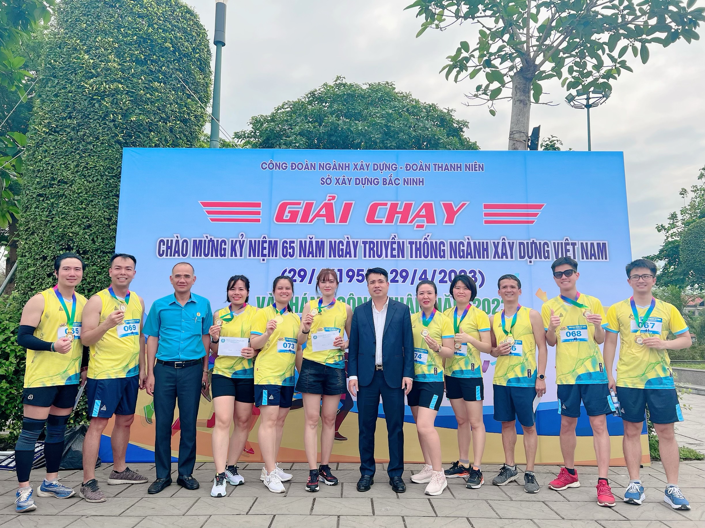 Giải thể thao chào mừng 65 năm ngày truyền thống ngành xây dựng Việt Nam