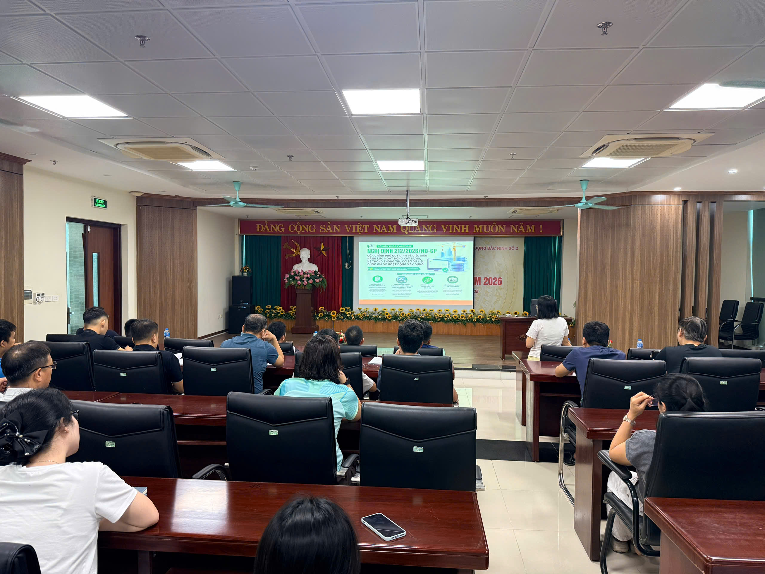 TRUNG TÂM QUẢN LÝ NHÀ VÀ GIÁM ĐỊNH XÂY DỰNG BẮC NINH NÂNG CAO NĂNG LỰC CHUYÊN MÔN THÔNG QUA CẬP NHẬT CÁC QUY ĐỊNH MỚI CỦA PHÁP LUẬT XÂY DỰNG